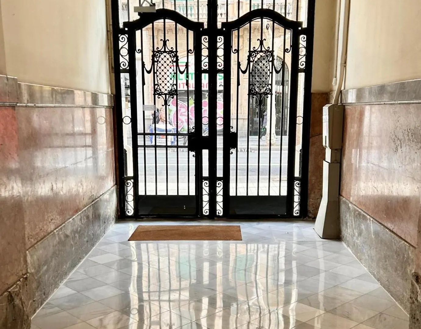 Flat By Forgetmenot Apartman Barcelona